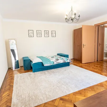Supreme Deer Apartment Brasov Exterior photo